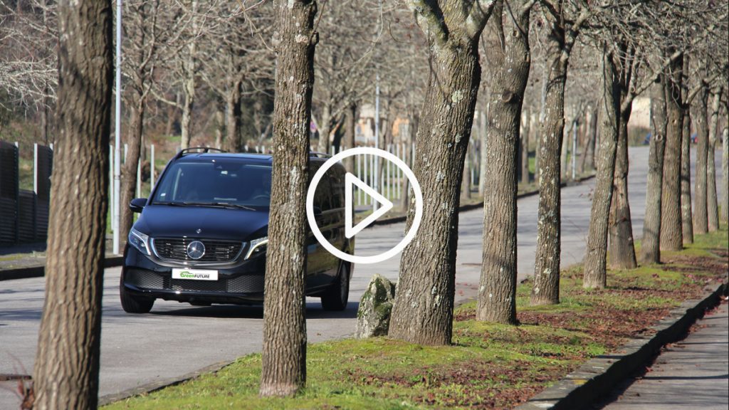 Minuto AutoMagazine: Mercedes-Benz EQV 300 Longo